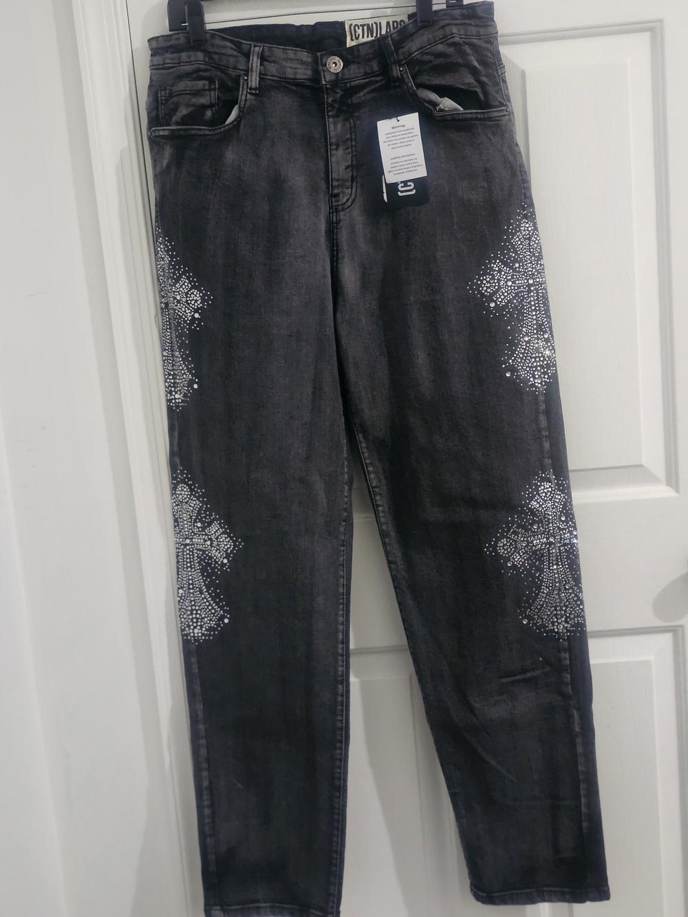 [CTN]LABS Men’s Rhinestone Cross Jeans Black Distressed Y2K NWT